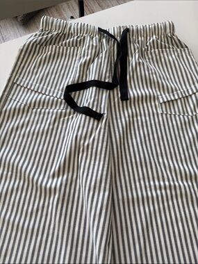 Striped Drawstring Wide-Leg Pants in grey and white.  Pull-on